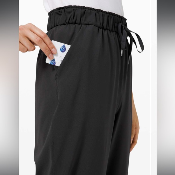 Lululemon Keep Moving Pant size 2 - Picture 3 of 5